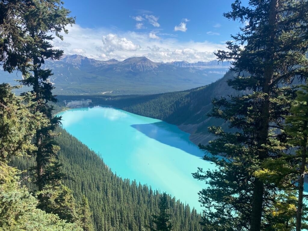 vista hacia el lago louise